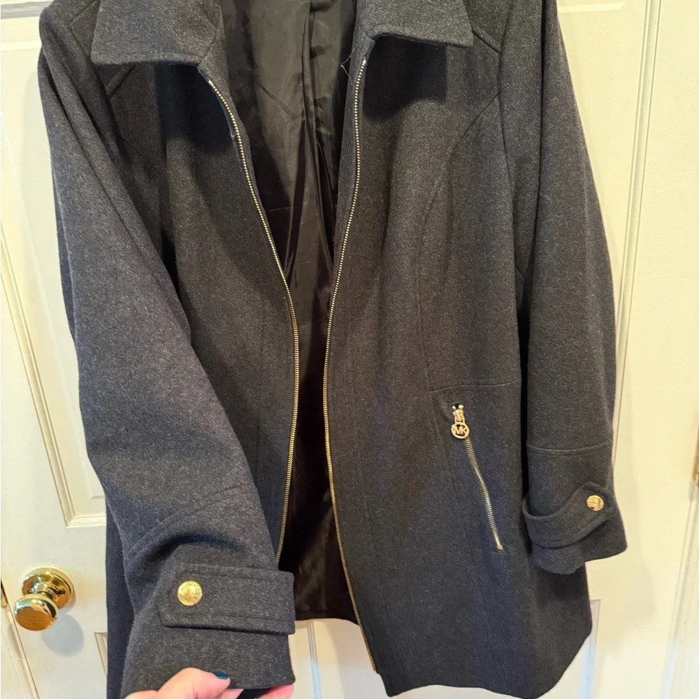 MICHAEL KORS WOMANS CHARCOAL GRAY COAT SIZE 18W - Picture 5 of 16